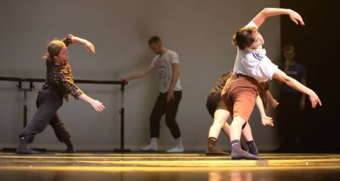 adult ballet class